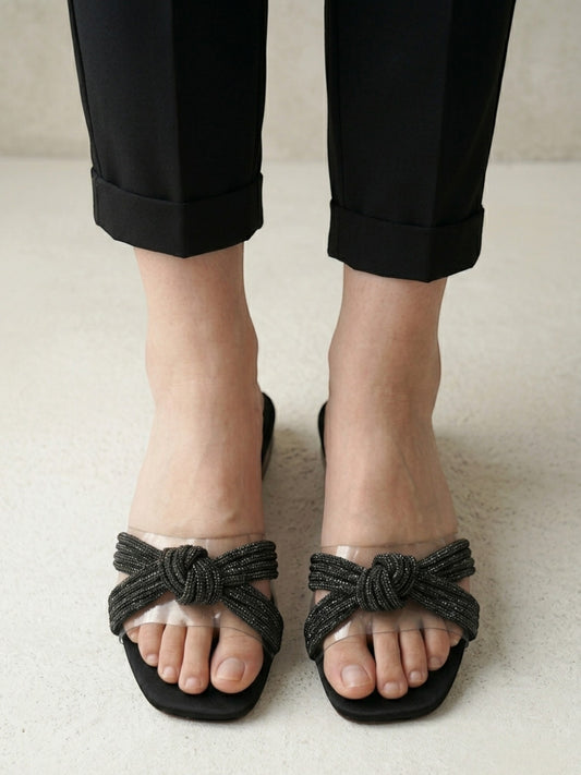Knotted Black Slides